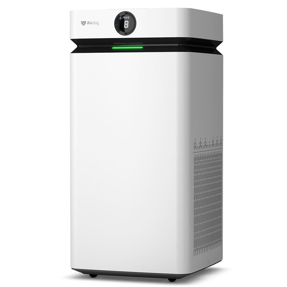 Purificador de aire blanco Airdog X8 alto y de gran tamaño